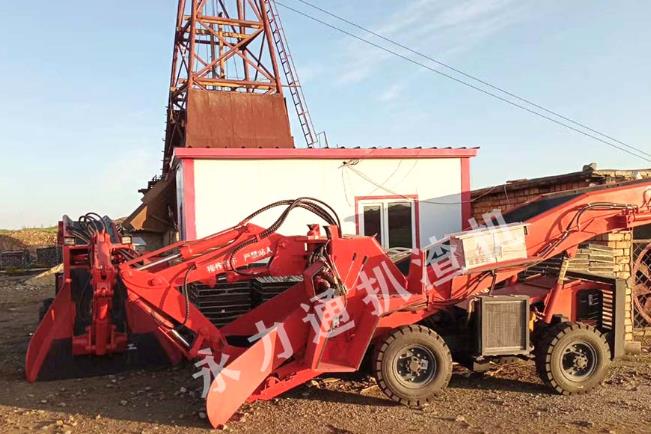 永力通扒渣機2.jpg 永力通扒渣機2.jpg